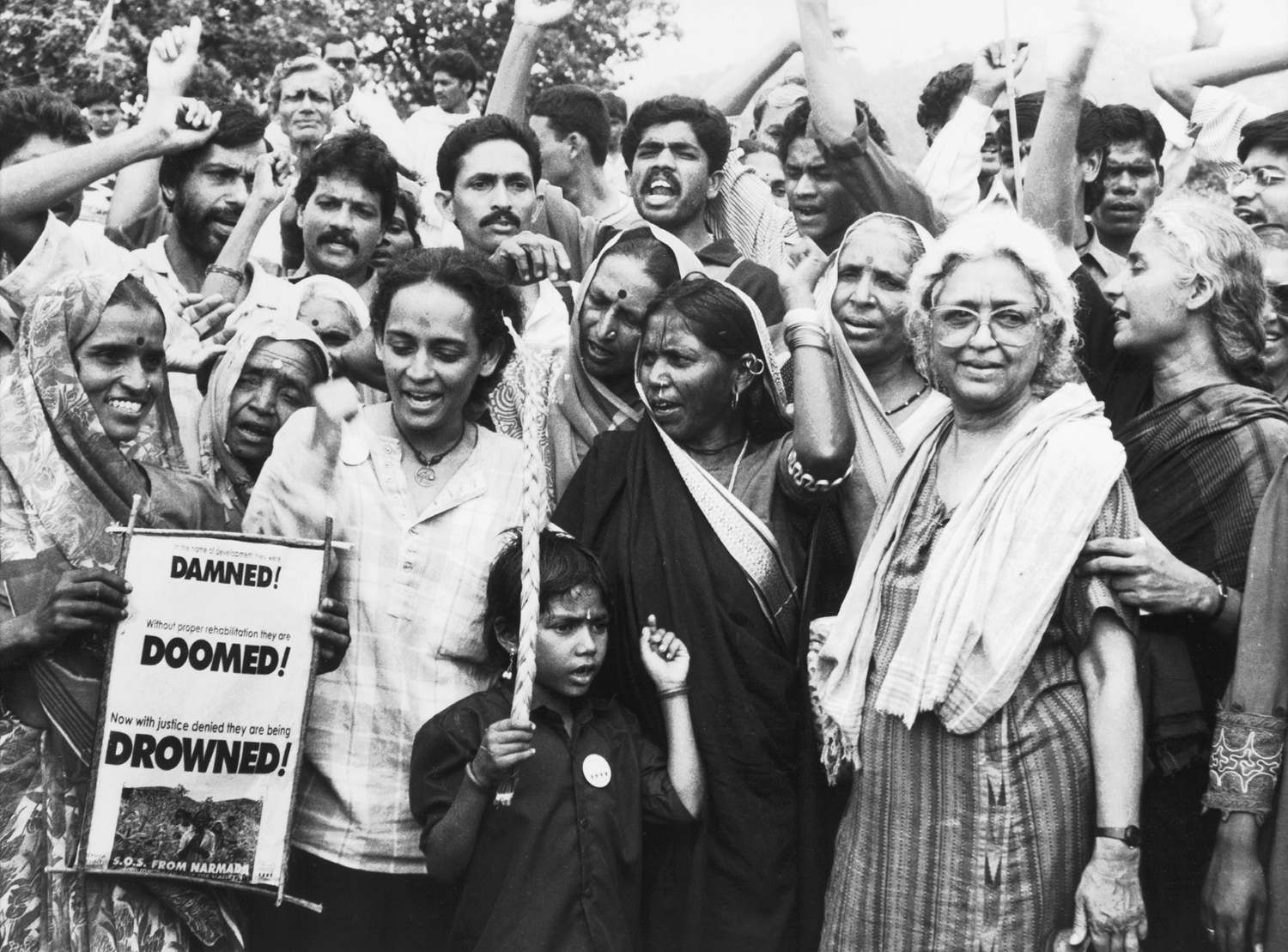 In 1985, Patkar began mobilising massive marches and rallies against the Sardar Sarovar Dam.